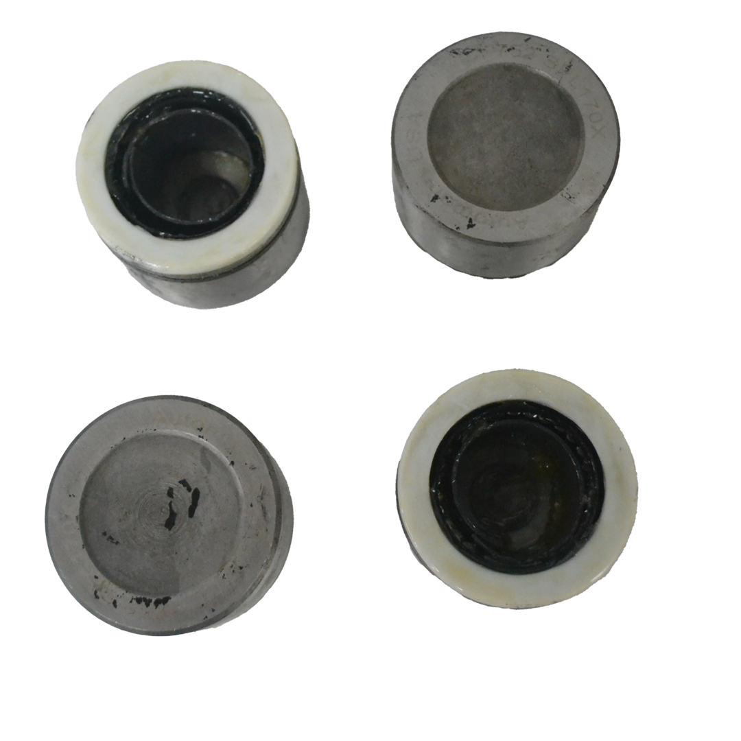 UNIVERSAL JOINT CROSS